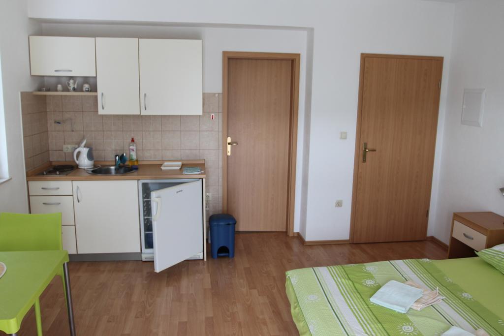 Apartments Marinko Стари Град Номер фото